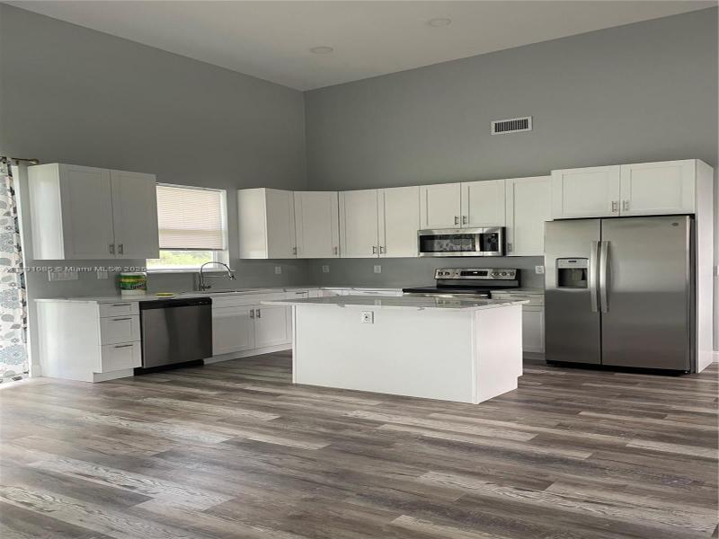 Property photo # 5