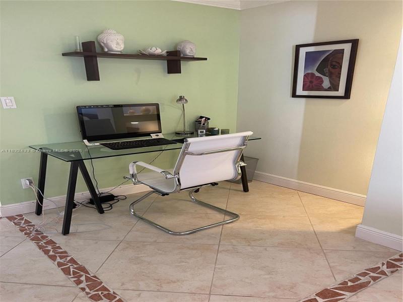Property photo # 9
