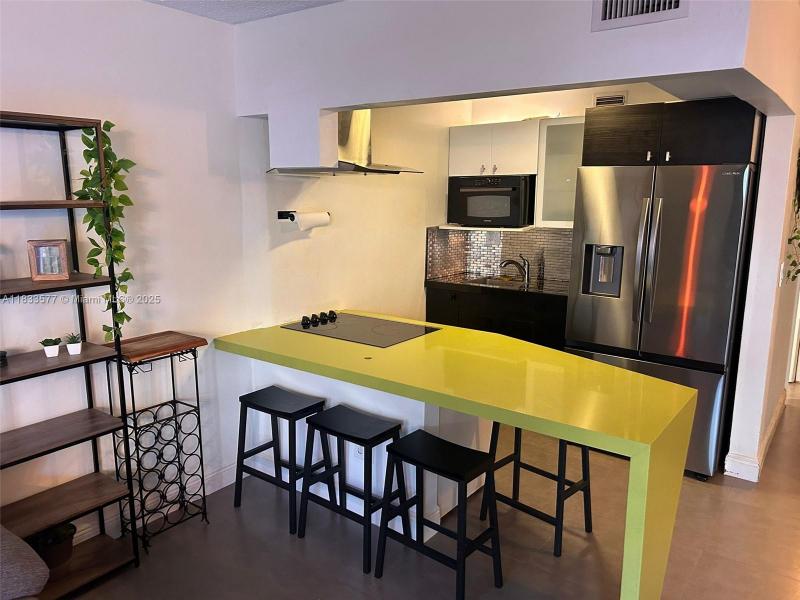 Property photo # 2