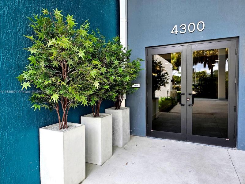 Property photo # 8