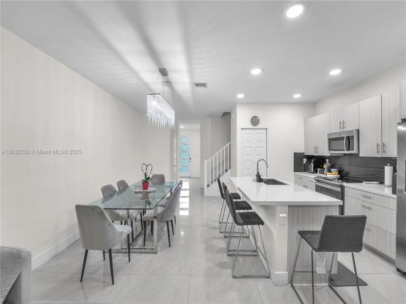 Property photo # 8