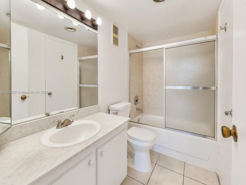 Property photo # 6