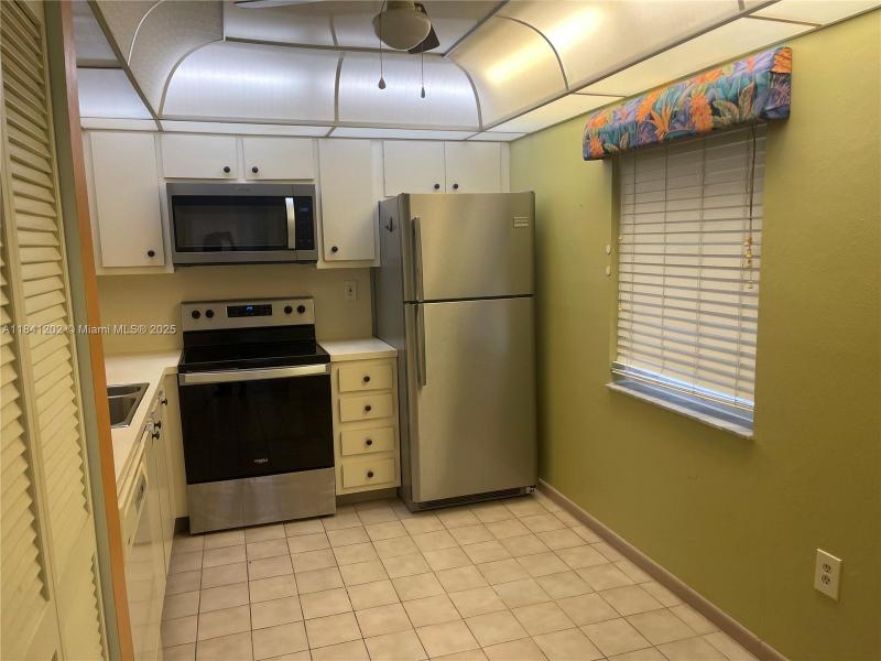 Property photo # 2