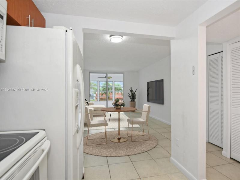 Property photo # 8