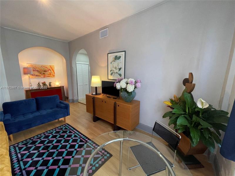 Property photo # 4