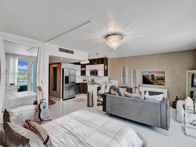 Property photo # 8