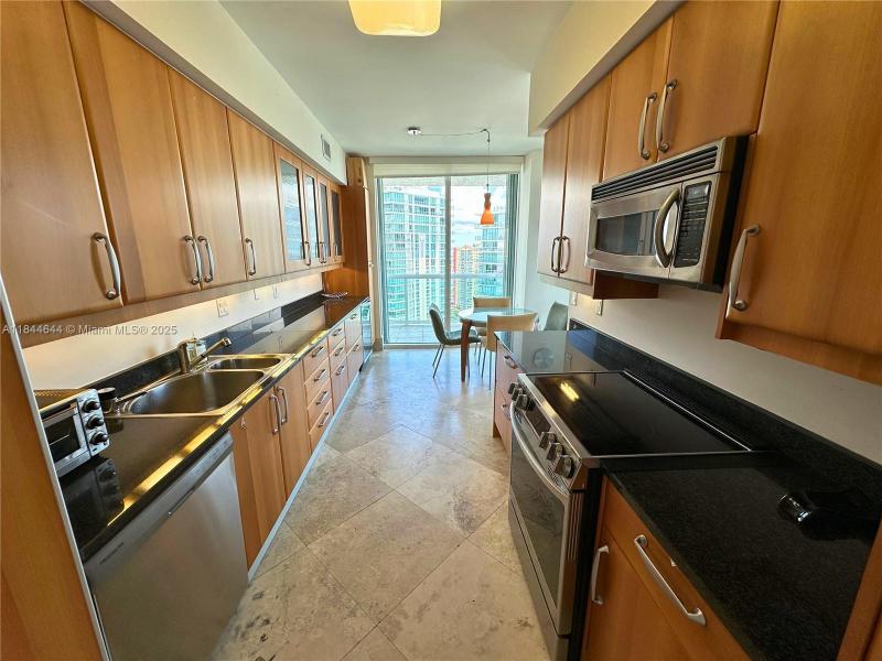 Property photo # 9