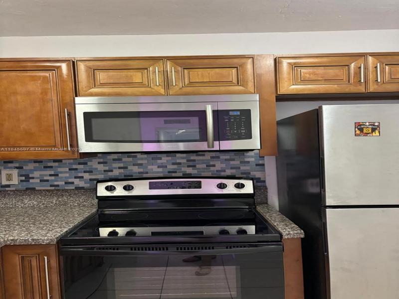 Property photo # 6