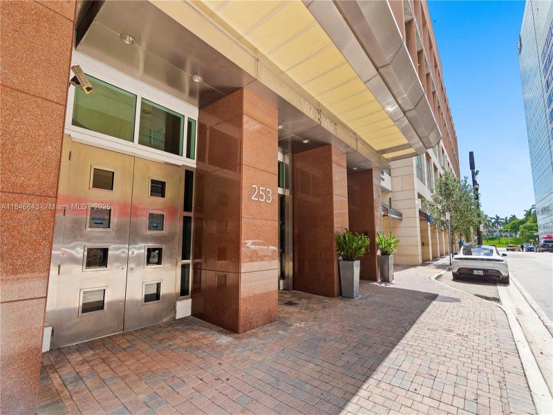 Property photo # 3