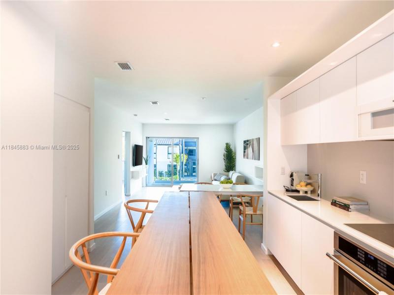 Key Cassa Apt #102