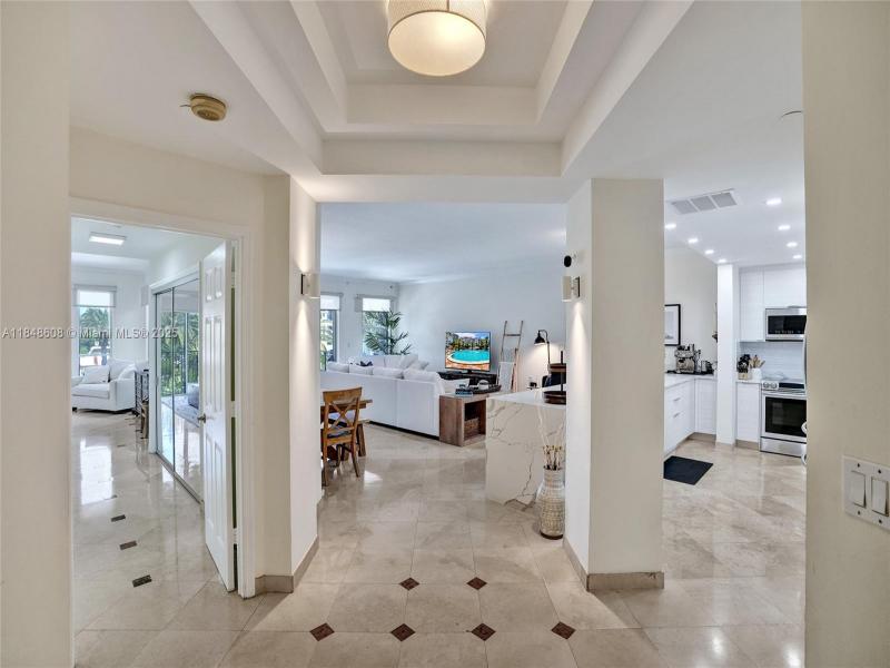 Comprar apartamento en Mediterranean Village C206