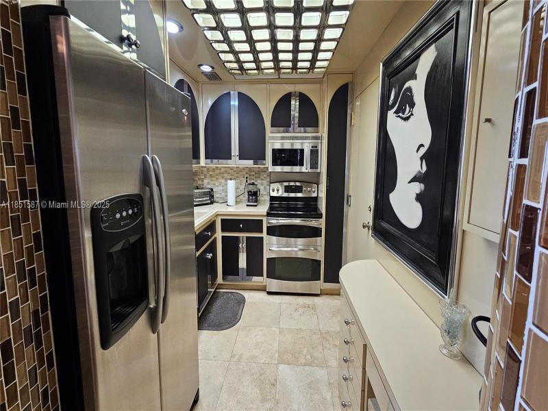 Property photo # 4