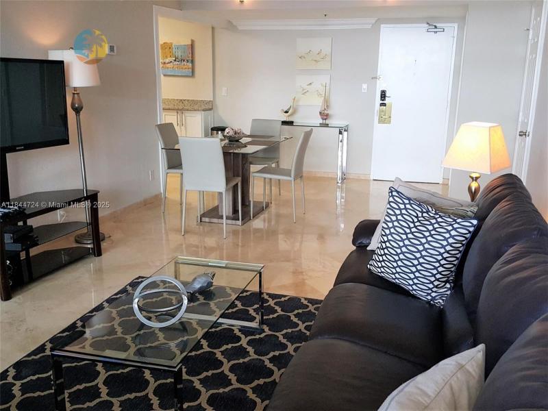 Comprar apartamento en The Alexander 510