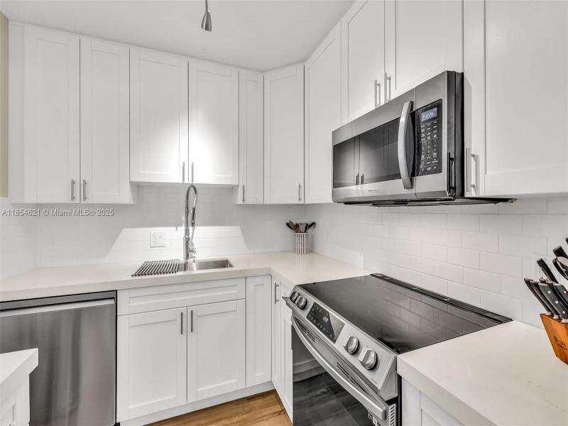 Property photo # 4