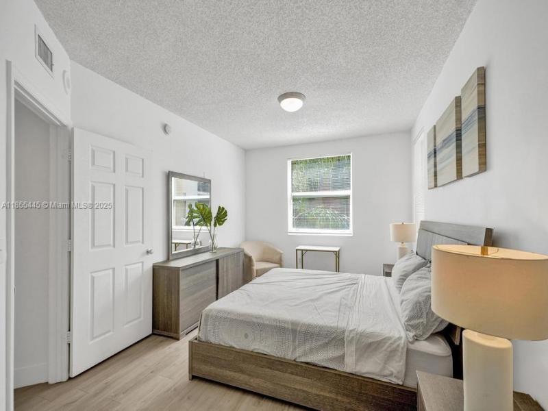 Comprar apartamento en Porto Bellagio 1511