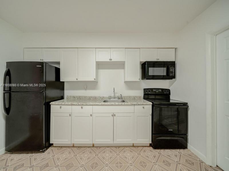 Property photo # 6