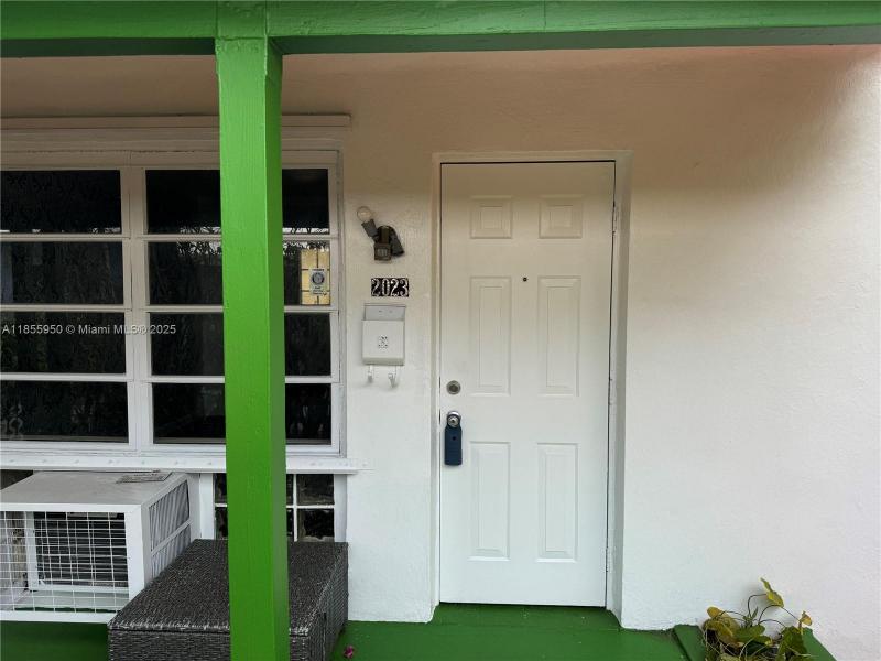 Property photo # 4