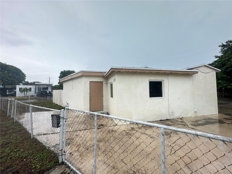 Property photo # 3