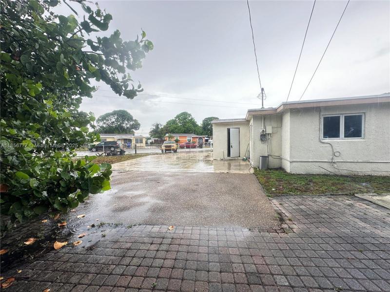Property photo # 2