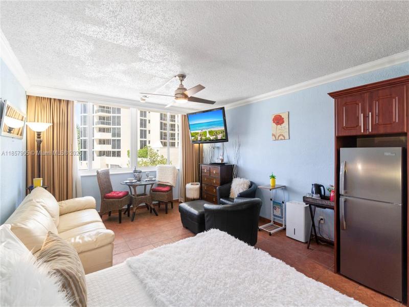 Comprar apartamento en Aventura Beach Club 129