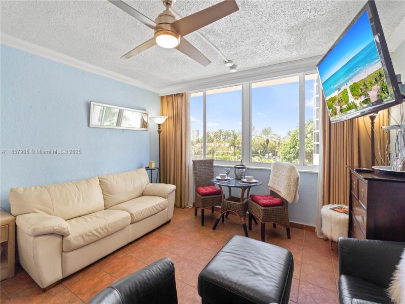 Comprar apartamento en Aventura Beach Club 129