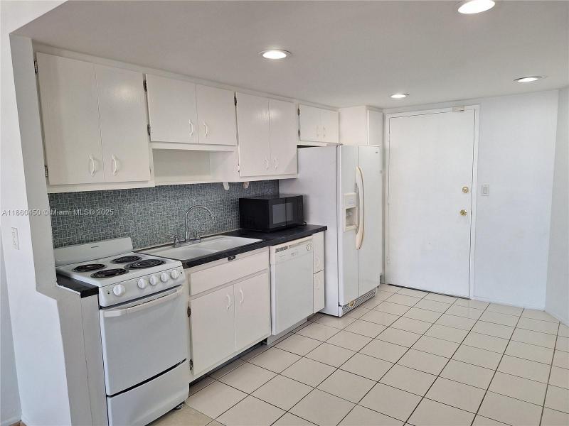 Property photo # 3