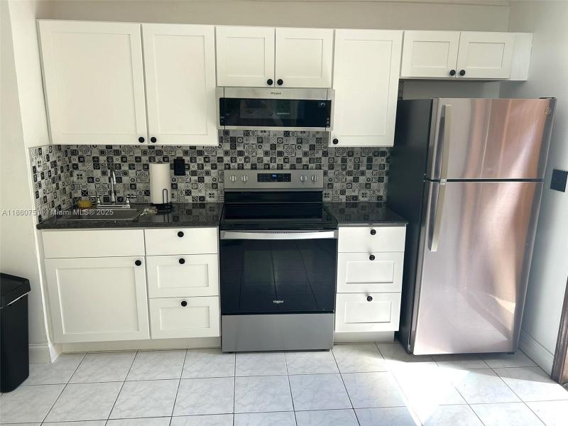 Property photo # 4