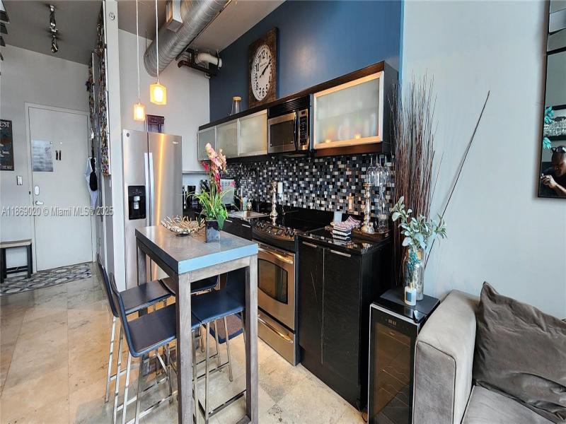 Property photo # 0