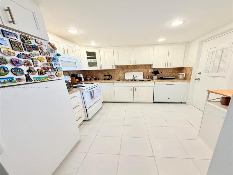 Property photo # 4