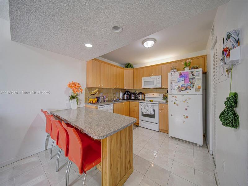 Property photo # 8