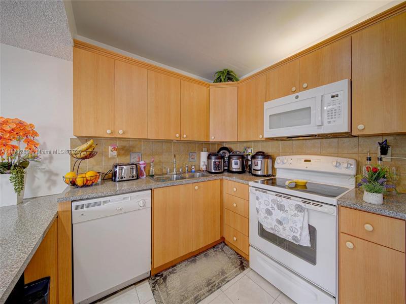 Property photo # 2