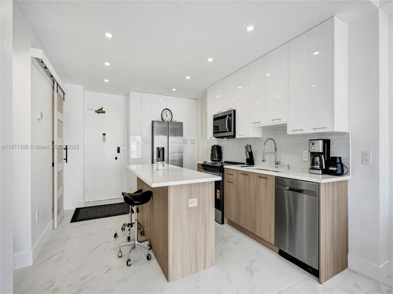 Property photo # 0