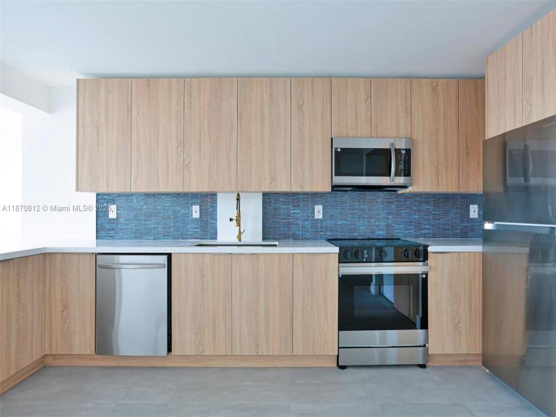 Property photo # 8