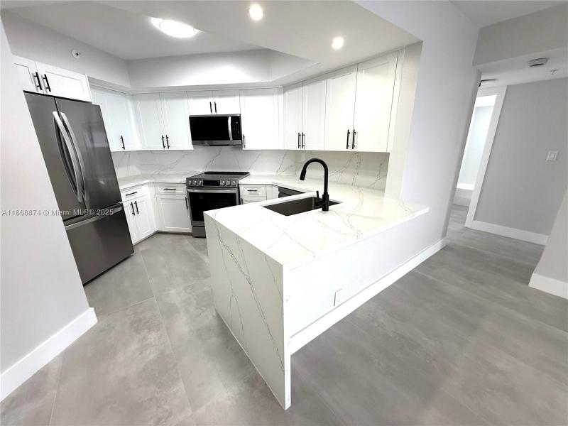 Property photo # 9