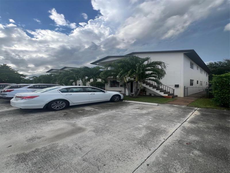 Property photo # 8