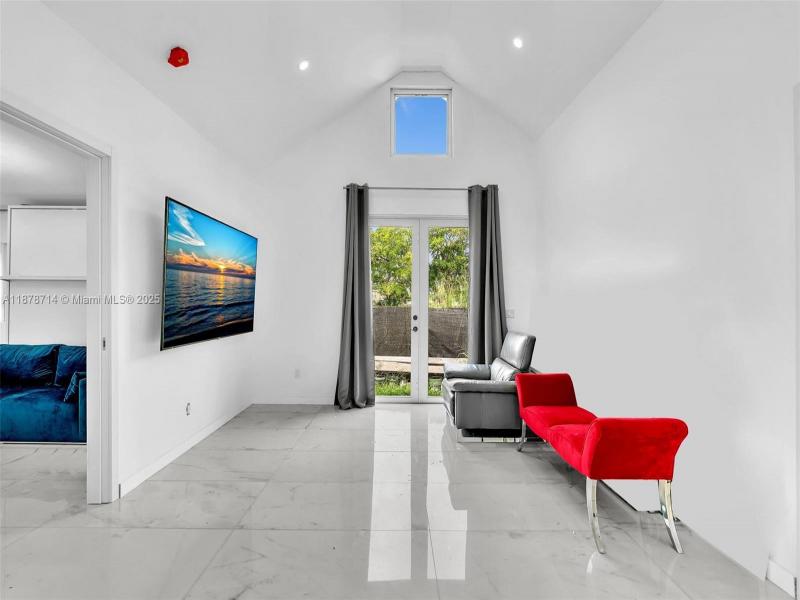 Property photo # 3