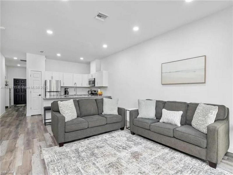 Property photo # 3