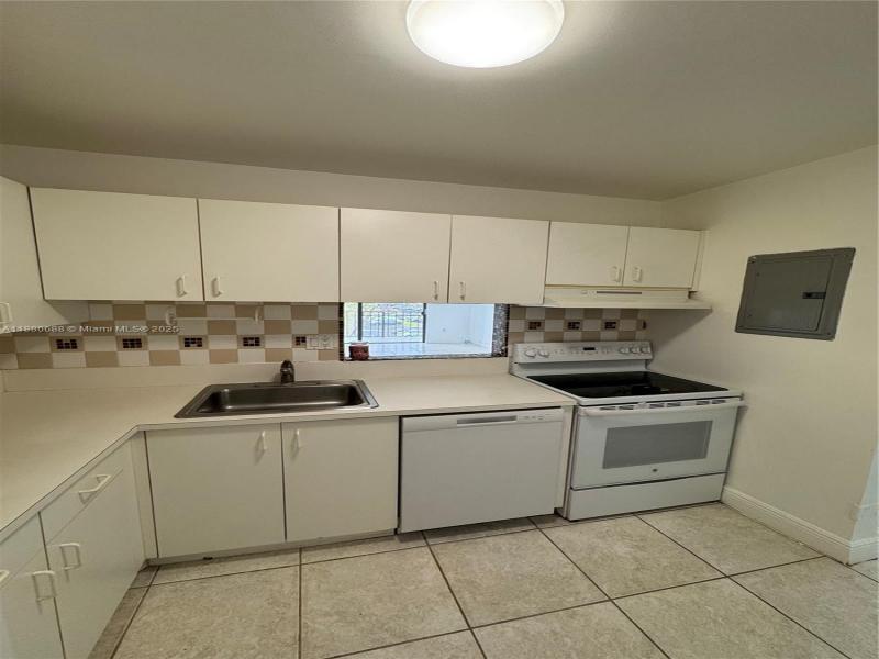 Property photo # 7