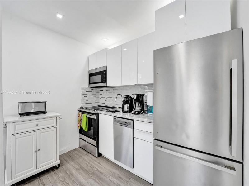 Property photo # 7