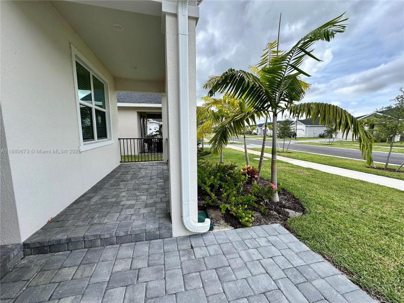 Property photo # 6