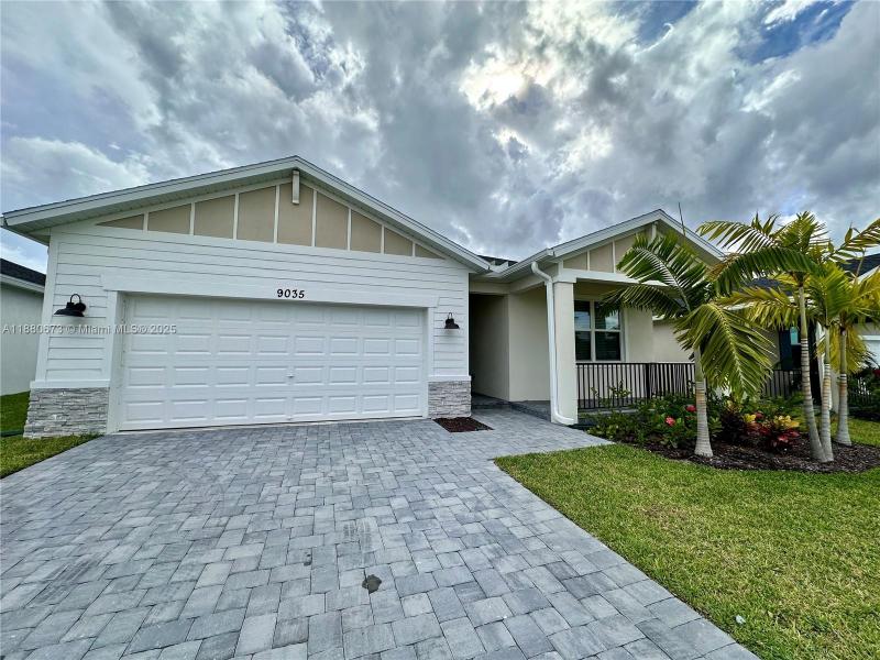 Property photo # 2