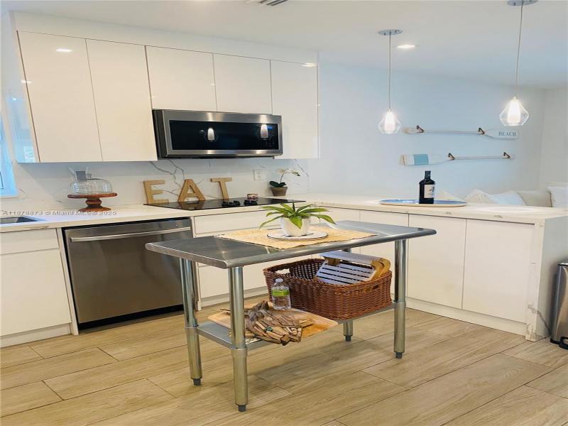 Property photo # 4