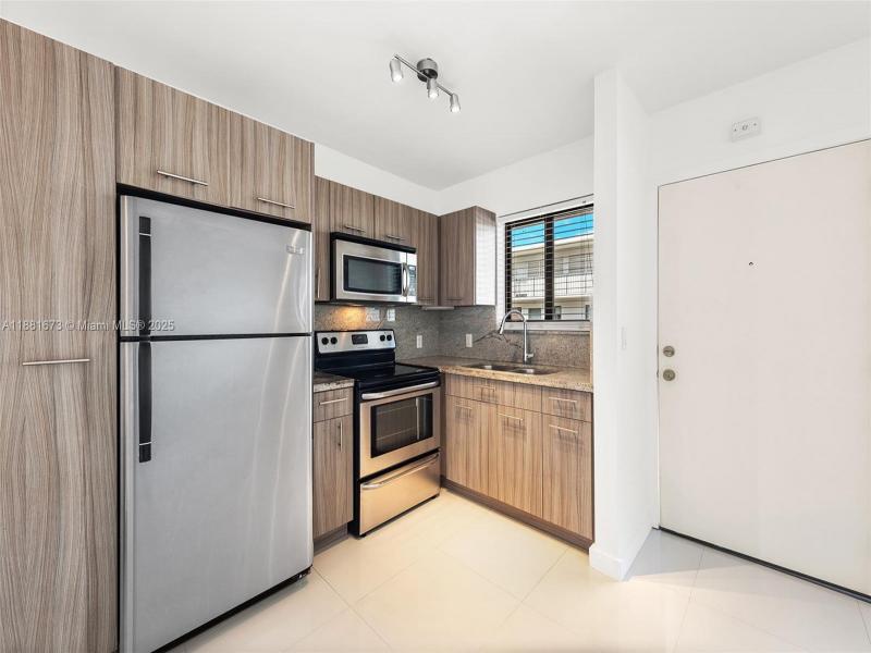 Property photo # 7
