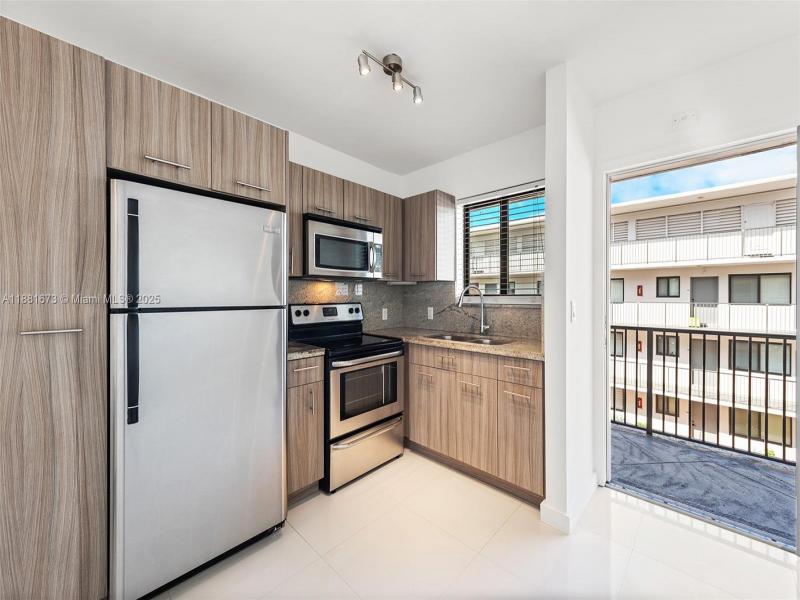 Property photo # 8