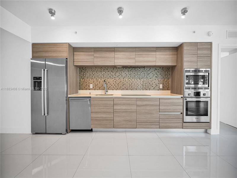 Property photo # 7