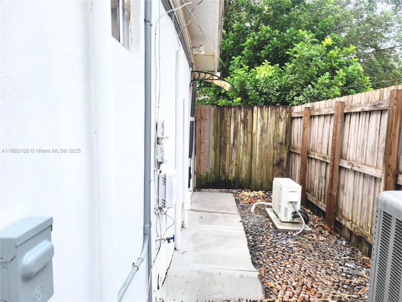 Property photo # 4