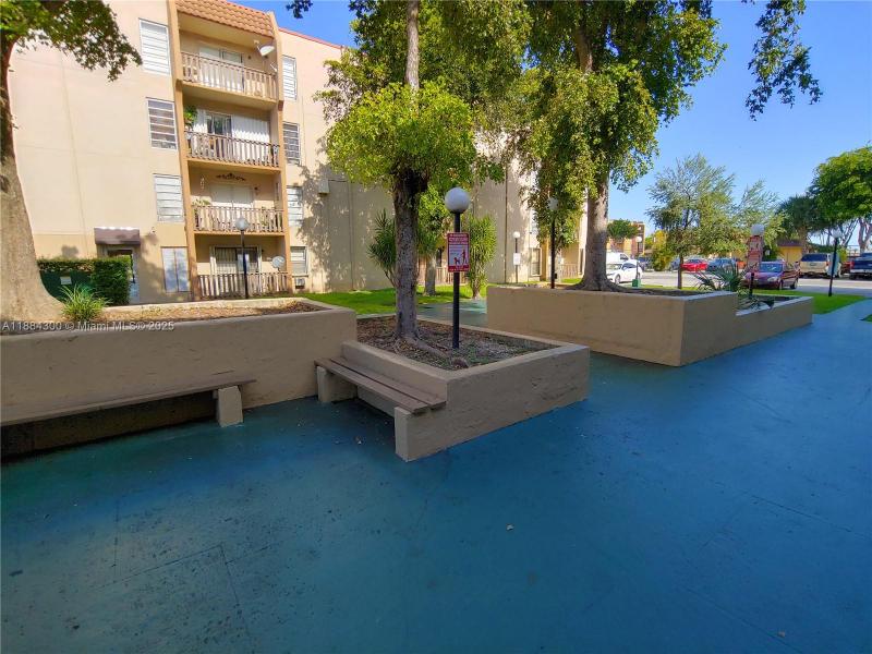 Property photo # 8