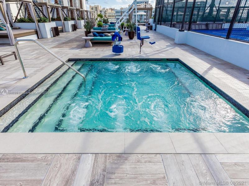 Condo for sale at Hyde Beach House R401