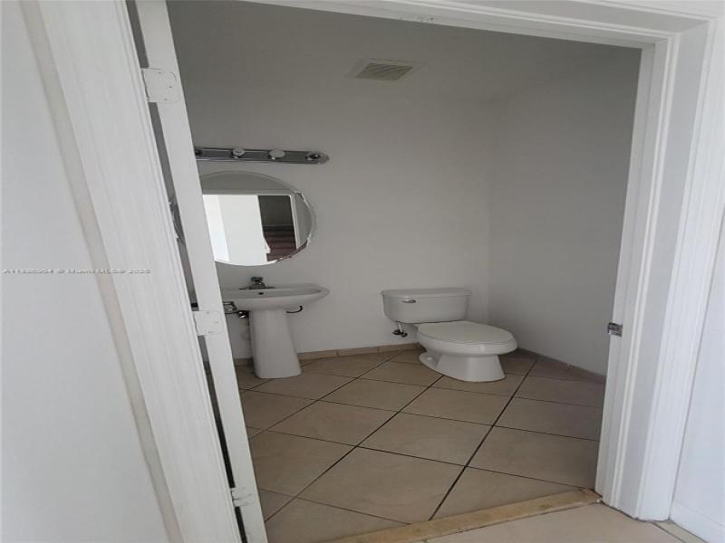 Property photo # 9