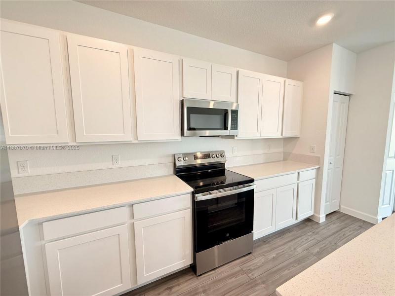 Property photo # 8